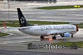 star-alliance.austrian.boeing-737-8z9.oe-lnt.2010.08.05.imgi7304.cc