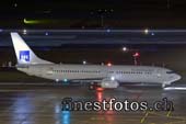scandinavian-airlines.boeing-737-883.ln-rpo.2012.01.09.imgi0464.cc
